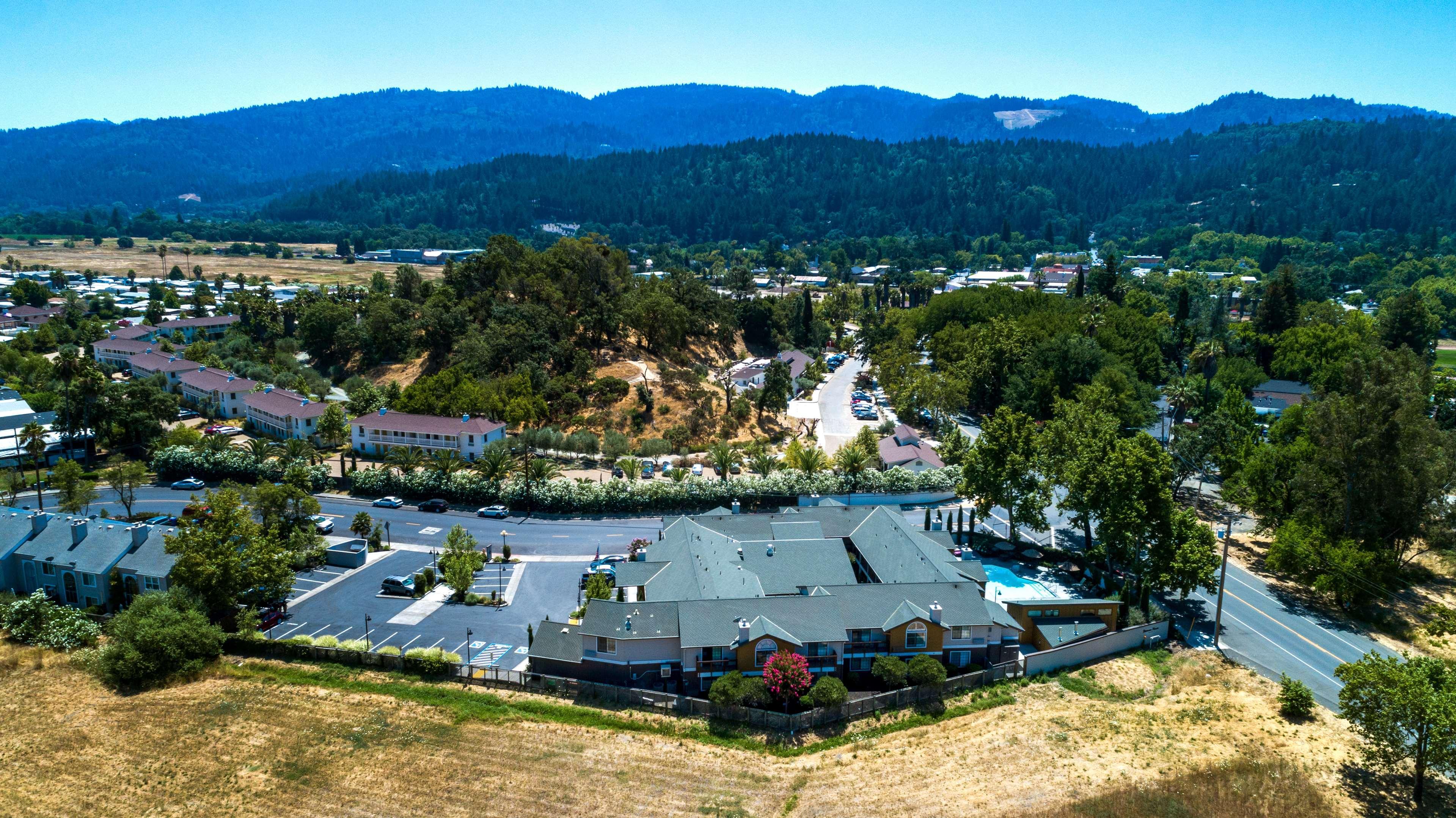 Best Western Plus Stevenson Manor Calistoga Exteriör bild